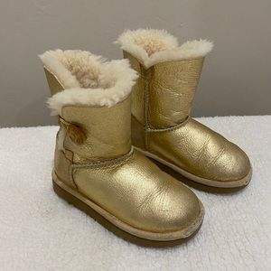 UGG Toddler Girl Gold Bailey Button Boot ❤️
